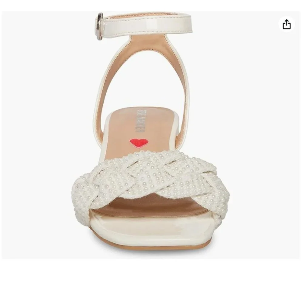 Steve Madden Girls' J-Oppal Pearl Embellished Dress Shoes (Youth) 4- TOO CUTE!!! - Picture 2 of 10